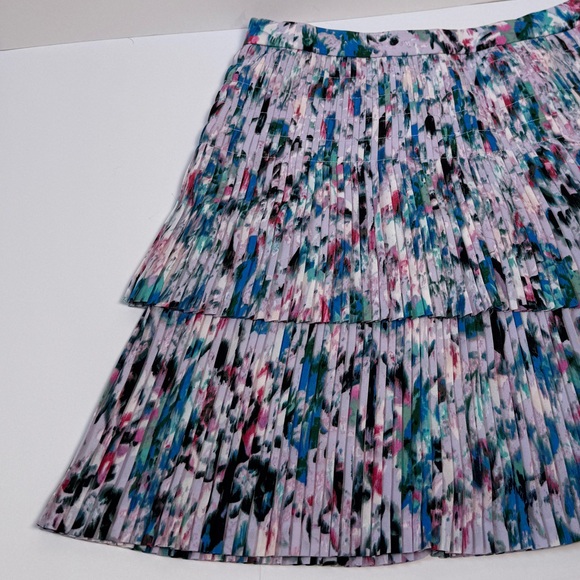 NWT J.Crew Watercolor Floral Tiered Pleated Mini Skirt Size 2 Blue Pink Spring - Picture 4 of 8
